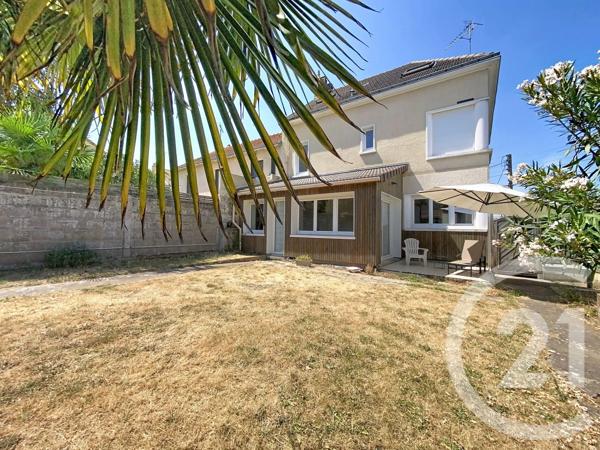 Maison à vendre  7 pièces - 130 m 2   CHOLET  - 49