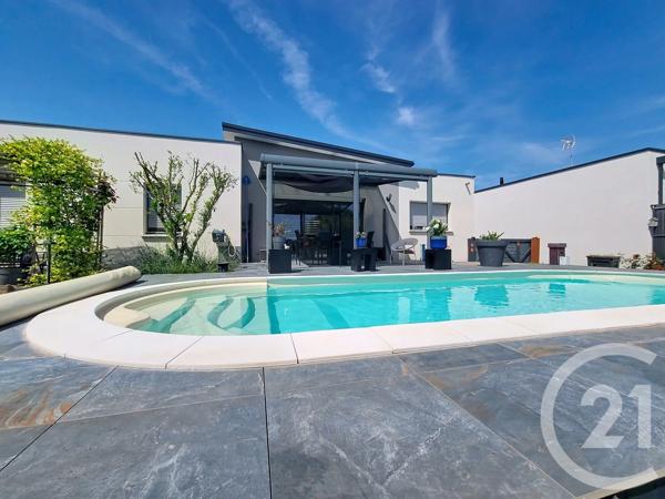 Maison à vendre  7 pièces - 130 m 2   CHOLET  - 49
