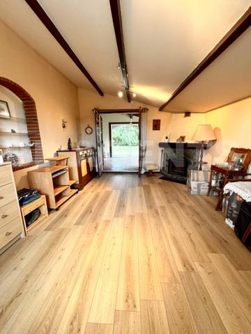 🏡 À vendre – Grande maison familiale de 187 m² avec dépendances et vaste terrain à Reynies (82370)