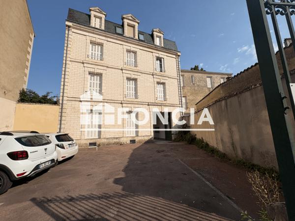 Location Appartement meublé 3 pièces 68.99 m² - Poitiers 86000