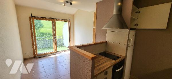 Appartement duplex avec terrasse.