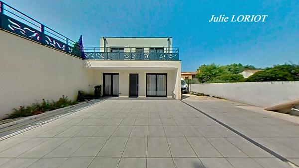 VILLA CONTEMPORAIRE 5 CHAMBRES