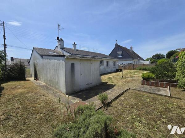 SAINT-NAZAIRE, SECTEUR IMMACULLE  centre bourg, maison de plain pied 