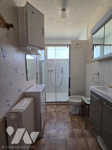 SAINT-NAZAIRE, SECTEUR IMMACULLE  centre bourg, maison de plain pied 