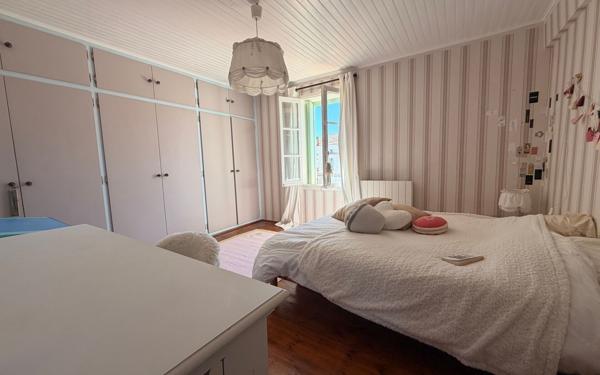 Maison à vendre    9 pièces • 198 m2 Millas