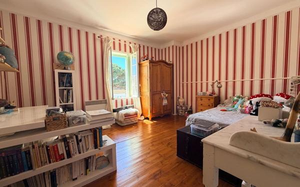 Maison à vendre    9 pièces • 198 m2 Millas