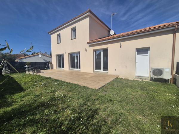 Maison
                                                                                                                                                                                                                                                                                                                        7 pièce(s)                                                                                                                                                                                                          6 chambre(s)                                                                                                                                                                                                          146.51  m²