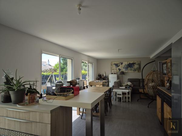 Maison
                                                                                                                                                                                                                                                                                                                        7 pièce(s)                                                                                                                                                                                                          6 chambre(s)                                                                                                                                                                                                          146.51  m²