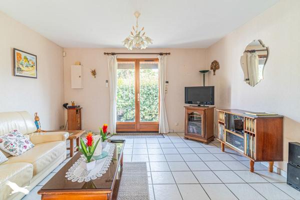 Maison 283 392 € Villenave-d'Ornon 2 p 70 m² DPE D