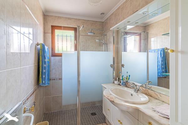 Maison 283 392 € Villenave-d'Ornon 2 p 70 m² DPE D