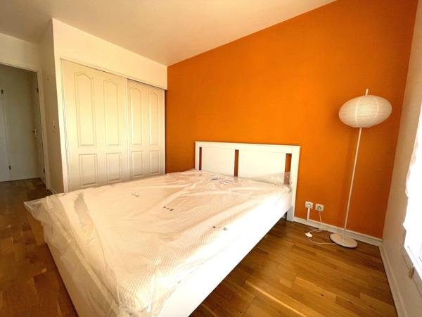 Location / Appartement T3 à Courbevoie (92400)