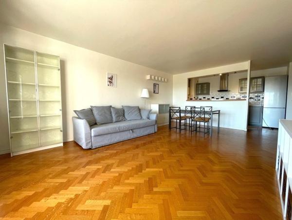 Location / Appartement T3 à Courbevoie (92400)
