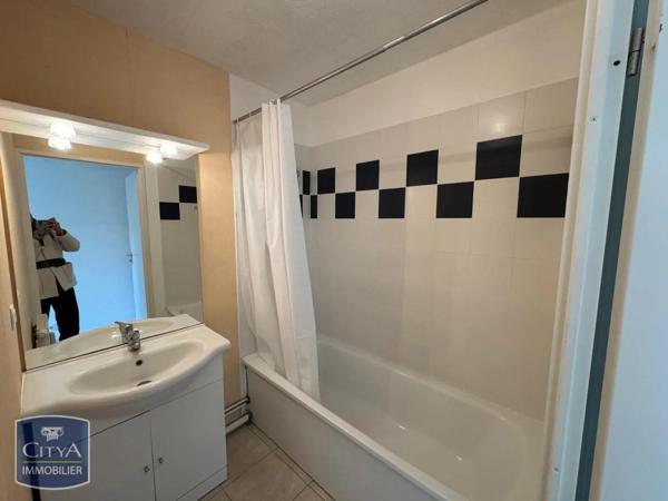 Appartement à louer 2 pièces 46.69m²