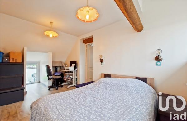 Maison traditionnelle 6 pièces de 133 m² à Charmoy (89400)