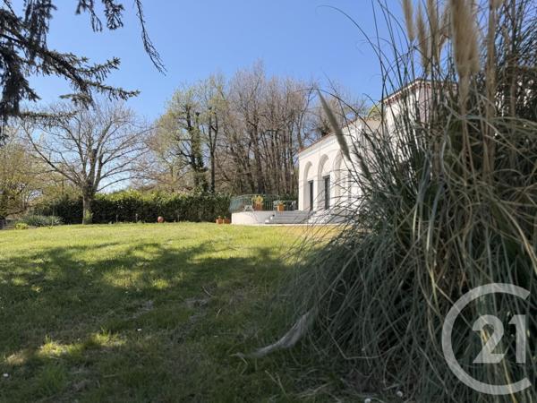 Maison à vendre  6 pièces - 190,02 m2 BEAUMONT LES VALENCE - 26