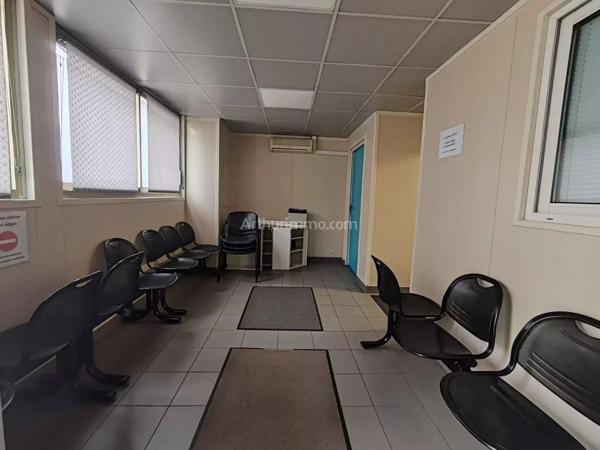 Vente Local commercial 5 pièces 102 m2 à Villeneuve-Saint-Georges