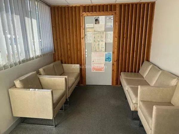 Vente Local commercial 5 pièces 102 m2 à Villeneuve-Saint-Georges