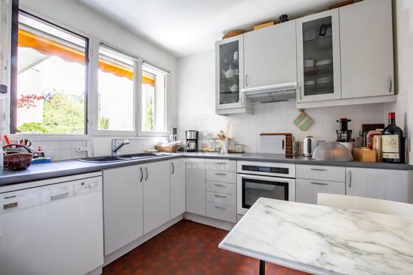 Paris 12 Daumesnil Bel appartement familial 4P 88m2avec balcon double box'