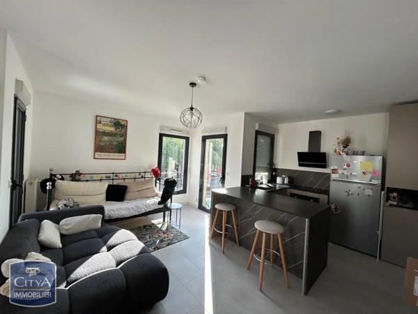 Appartement à louer 2 pièces 44.59m² Châteauroux (36000)