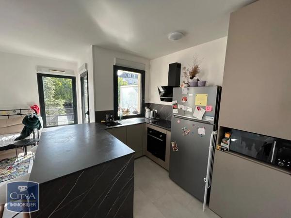 Appartement à louer 2 pièces 44.59m² Châteauroux (36000)