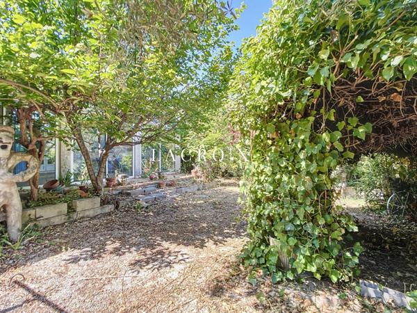 Maison à SAINT SATURNIN LES AVIGNON (84450)