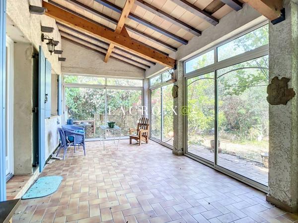 Maison à SAINT SATURNIN LES AVIGNON (84450)