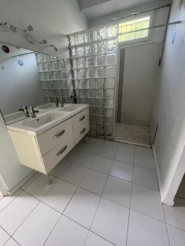 Brion-près-Thouet (79290) ref 74050 PROCHE Thouars Magnifique maison du 19eme de 225 m2 env, sur terrain de 905 m2