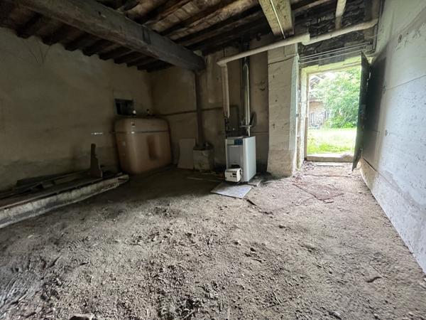 Brion-près-Thouet (79290) ref 74050 PROCHE Thouars Magnifique maison du 19eme de 225 m2 env, sur terrain de 905 m2