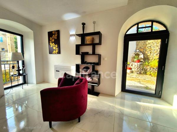 A vendre maison de village atypique - 6 pièces - 2 Dépendances - Haute-Corse Olmi Cappella 20259