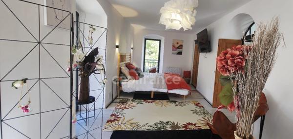 A vendre maison de village atypique - 6 pièces - 2 Dépendances - Haute-Corse Olmi Cappella 20259