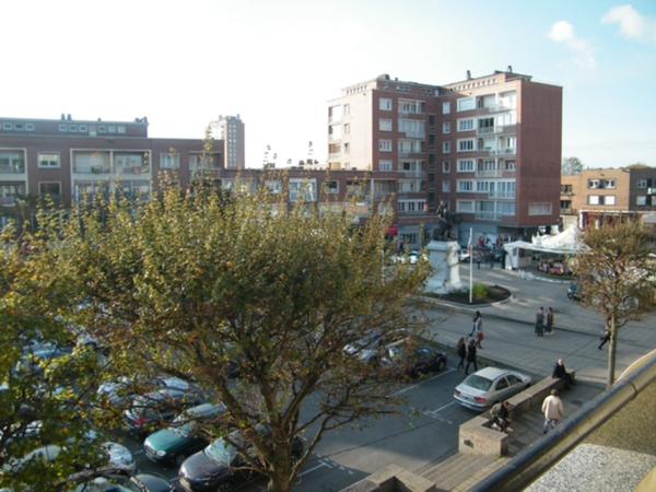 Appartement
                                                                                                                                                                                                                                                                                                                        4 pièce(s)                                                                                                                                                                                                          3 chambre(s)                                                                                                                                                                                                          118  m²