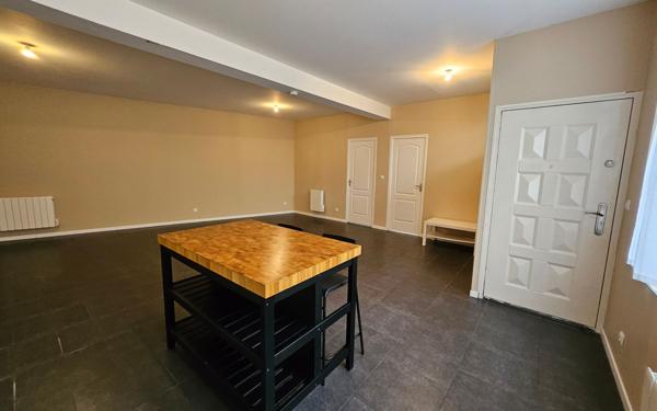 Appartement à vendre    3 pièces • 75,75 m2 Amiens