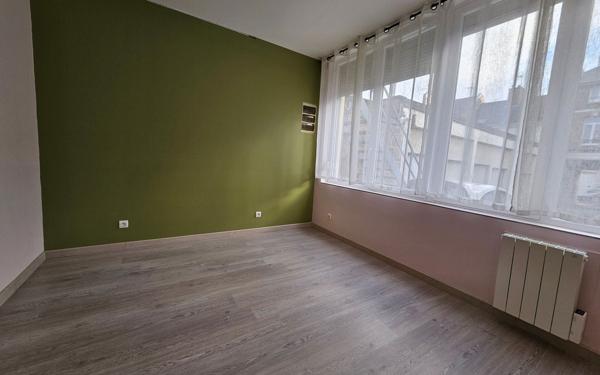 Appartement à vendre    3 pièces • 75,75 m2 Amiens