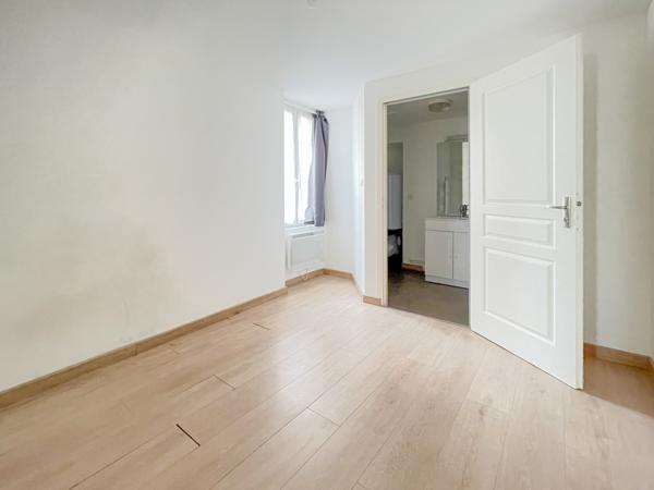 APPARTEMENT T2 TRES BON ETAT 100M DE LA GARE
