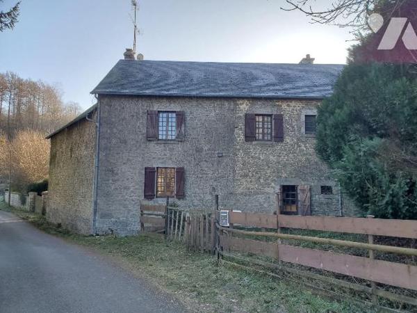 Maison à vendre à Peyrabout (23000) en Creuse (23) (A rénover). « Longère en pierres », élevée ...