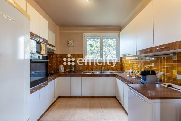 Appartement 4 pièces - 94 m²