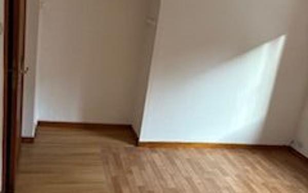 Appartement à vendre    4 pièces • 338 m2 Plainfaing