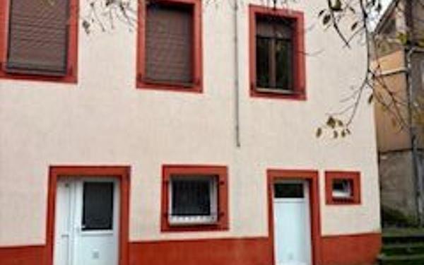 Appartement à vendre    4 pièces • 338 m2 Plainfaing