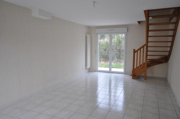 Maison à louer 6 pièces - 83 m²