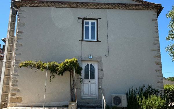 Maison à vendre    3 pièces •  Burlats