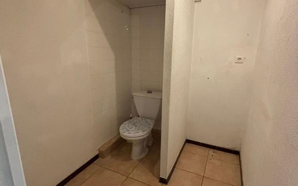 Maison à vendre    3 pièces •  Burlats