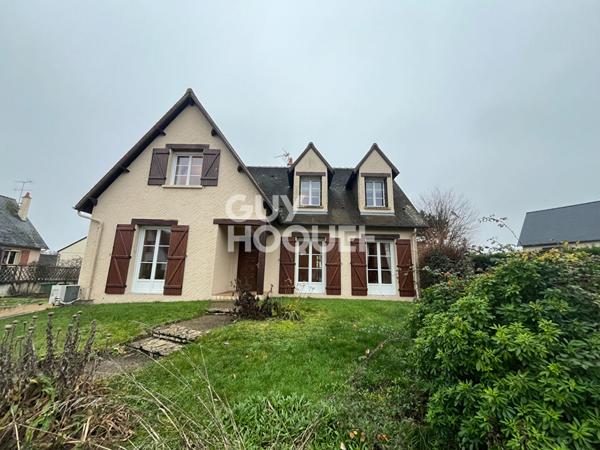 Maison familiale, volumes et sous-sol complet