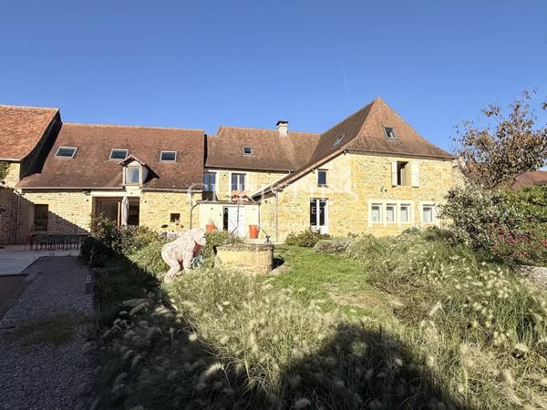 ELEGANTE DEMEURE avec 3 CHAMBRES D’HÔTES et STUDIO