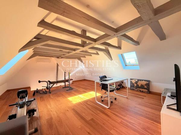 ELEGANTE DEMEURE avec 3 CHAMBRES D’HÔTES et STUDIO