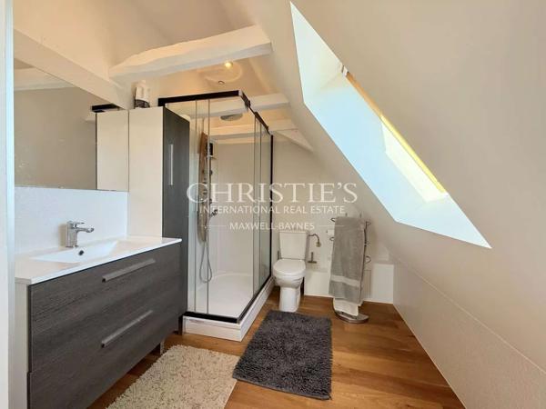 ELEGANTE DEMEURE avec 3 CHAMBRES D’HÔTES et STUDIO