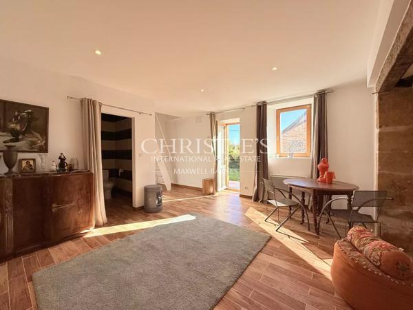 ELEGANTE DEMEURE avec 3 CHAMBRES D’HÔTES et STUDIO