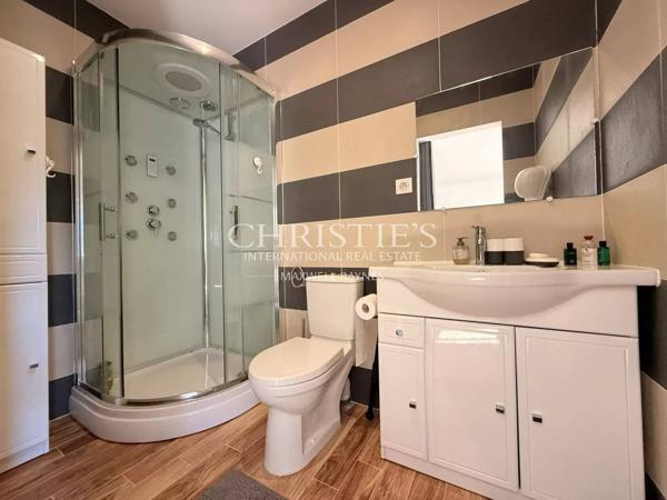 ELEGANTE DEMEURE avec 3 CHAMBRES D’HÔTES et STUDIO