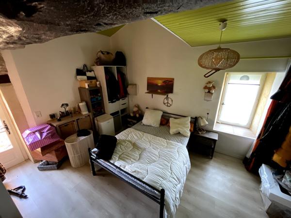 Maison 7 pièces - 300 m²