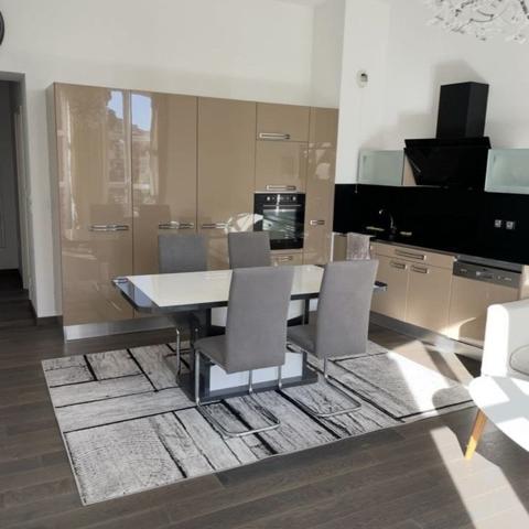Appartement à MENTON (06500)
