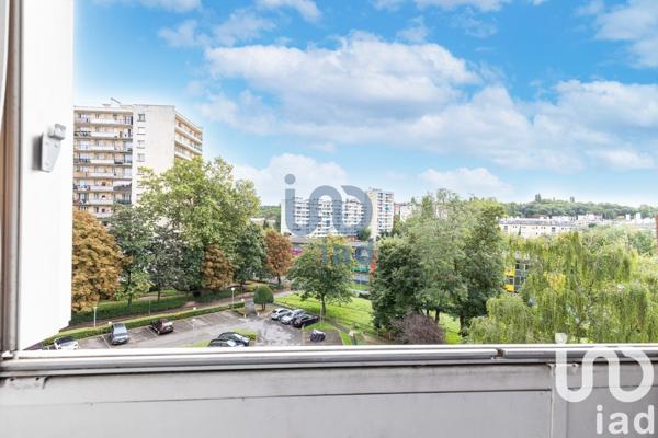 Appartement 4 pièces de 69 m² à Savigny-sur-Orge (91600)